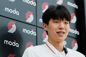 葡京娱乐场-Handsome Yang来源？杨瀚森：得感谢世青赛解说 这一听就听出来了