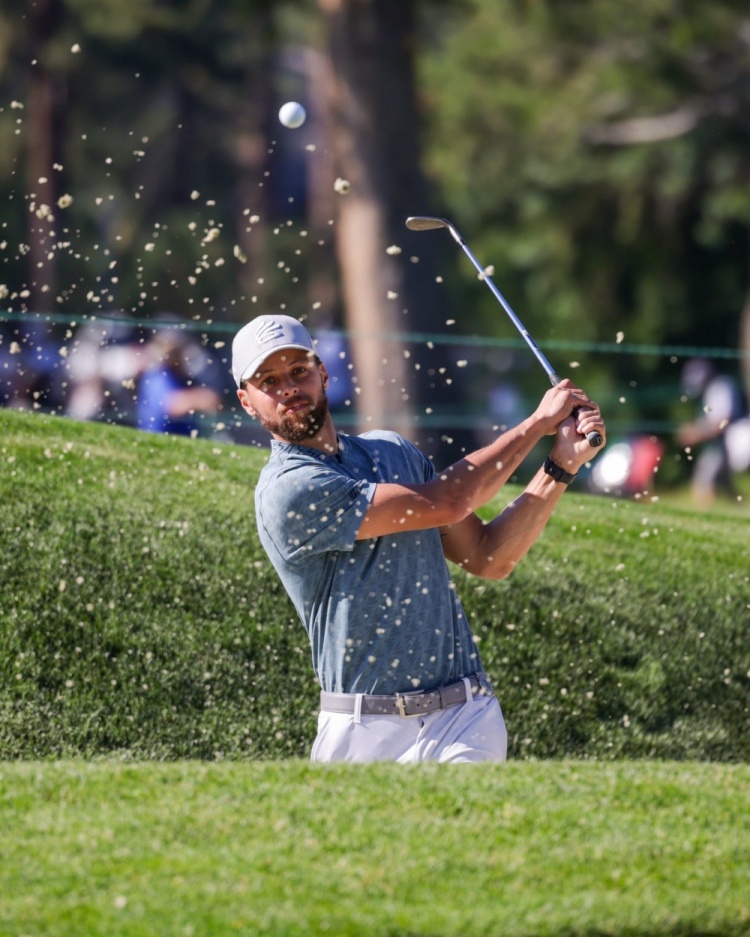 葡京娱乐场-🏌🏾库里晒参加塔霍湖高尔夫名人赛照片：让我们好好收尾吧