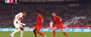 1740351875259001338.gif 拜法83.gif